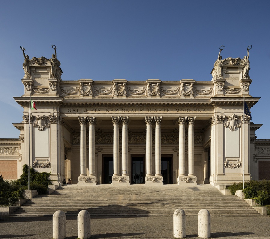 Scalinata della Galleria Nazionale